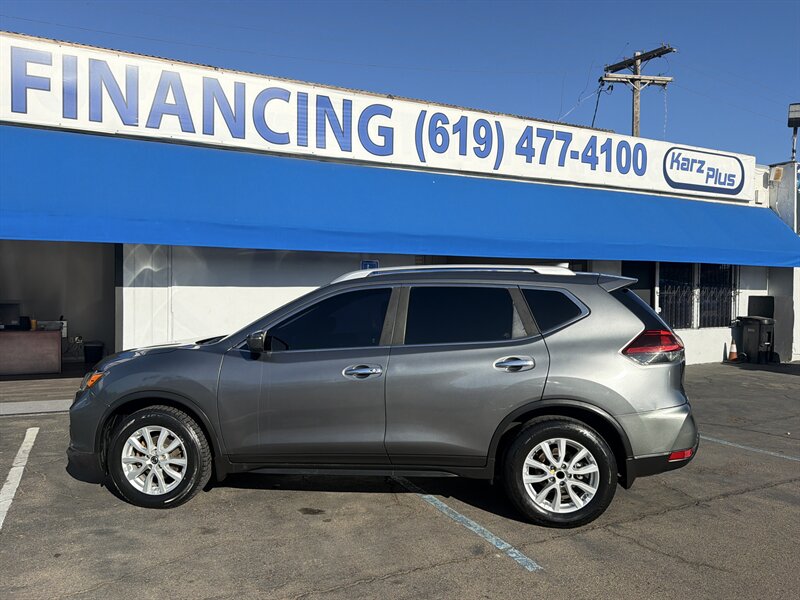 2019 Nissan Rogue SV - Photo 3 - National City, CA 91950