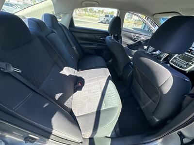 2018 Nissan Altima 2.5 S   - Photo 12 - 