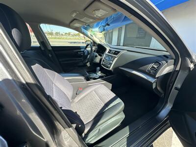 2018 Nissan Altima 2.5 S   - Photo 13 - 
