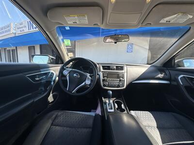 2018 Nissan Altima 2.5 S   - Photo 8 - 