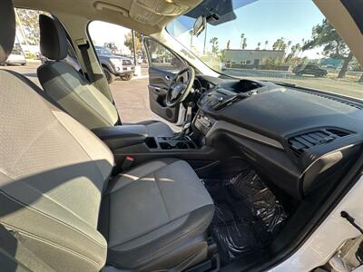 2018 Ford Escape SE   - Photo 10 - 