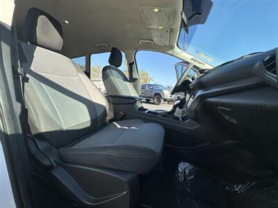 2018 Ford Escape SE   - Photo 9 - 