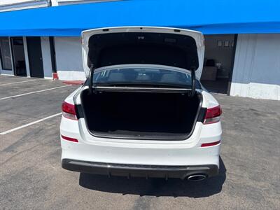 2020 Kia Optima LX   - Photo 14 - National City, CA 91950
