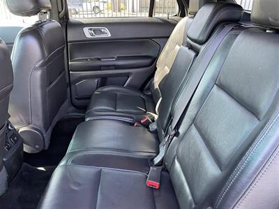 2015 Ford Explorer Limited   - Photo 10 - 