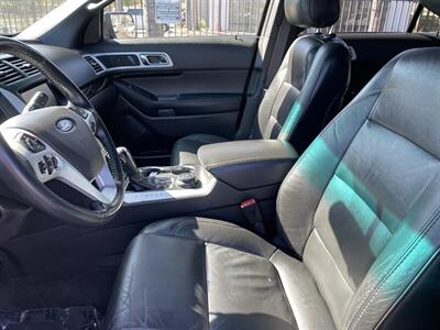 2015 Ford Explorer Limited   - Photo 11 - 