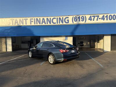 2022 Chevrolet Malibu LT - Photo 4 - National City, CA 91950