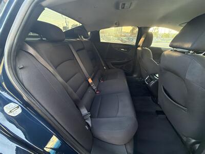 2022 Chevrolet Malibu LT - Photo 14 - National City, CA 91950