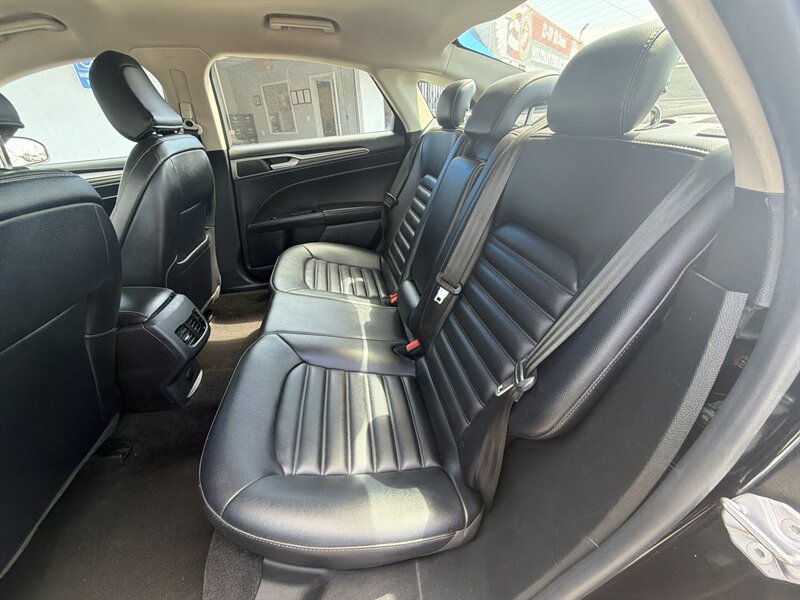 2020 Ford Fusion SEL - Photo 11 - National City, CA 91950