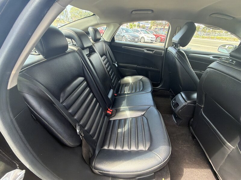 2020 Ford Fusion SEL - Photo 13 - National City, CA 91950