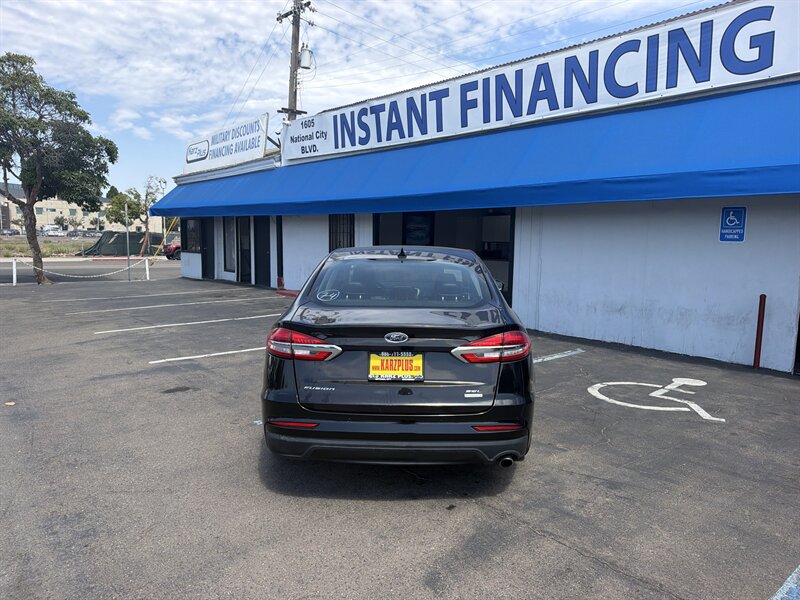 2020 Ford Fusion SEL - Photo 4 - National City, CA 91950