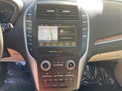 2017 Lincoln MKC Select   - Photo 12 - 