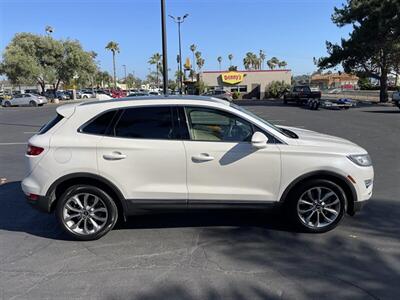 2017 Lincoln MKC Select   - Photo 6 - 