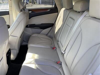 2017 Lincoln MKC Select   - Photo 10 - 