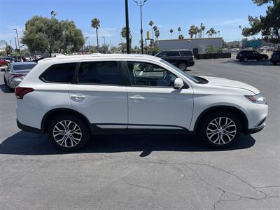 2018 Mitsubishi Outlander SE   - Photo 6 - National City, CA 91950