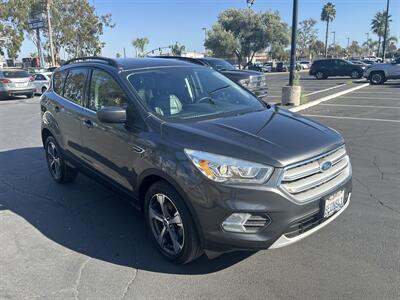 2018 Ford Escape SEL   - Photo 2 - 
