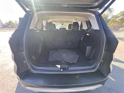2018 Ford Escape SEL   - Photo 8 - 