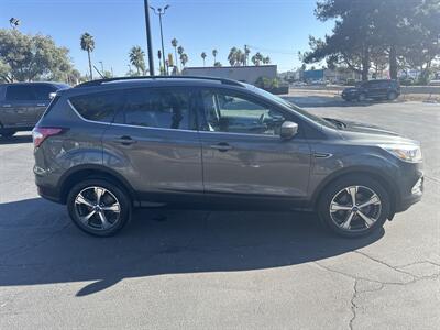 2018 Ford Escape SEL   - Photo 3 - 