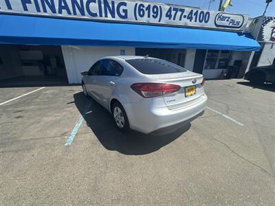 2017 Kia Forte LX   - Photo 3 - National City, CA 91950