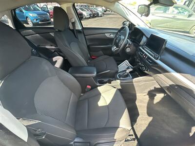 2021 Kia Forte LXS   - Photo 13 - National City, CA 91950