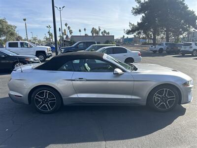 2018 Ford Mustang EcoBoost Premium - Photo 4 -