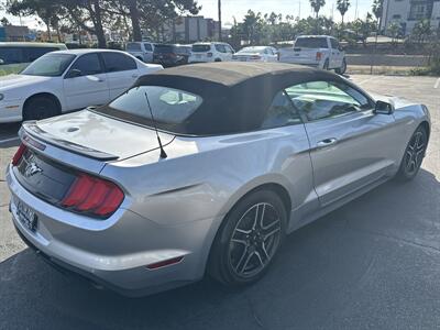 2018 Ford Mustang EcoBoost Premium - Photo 5 -