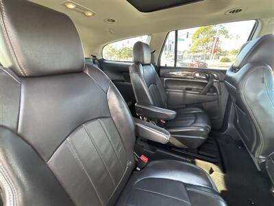 2017 Buick Enclave Premium   - Photo 14 - National City, CA 91950