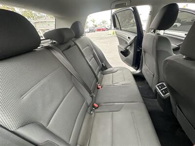 2017 Volkswagen Golf TSI SEL   - Photo 10 - 