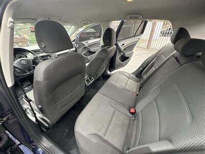 2017 Volkswagen Golf TSI SEL   - Photo 12 - 