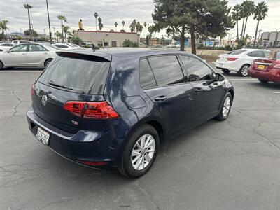 2017 Volkswagen Golf TSI SEL   - Photo 5 - 