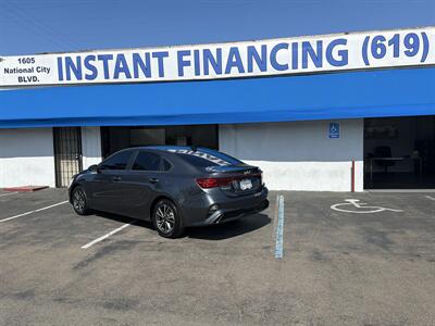 2022 Kia Forte LXS - Photo 4 - National City, CA 91950