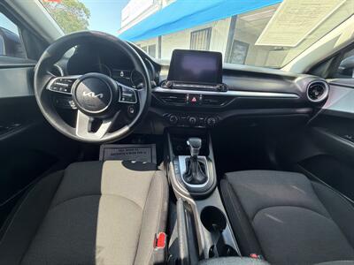 2022 Kia Forte LXS - Photo 10 - National City, CA 91950