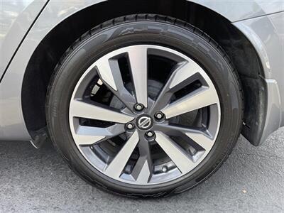 2020 Nissan Versa SR   - Photo 11 - 