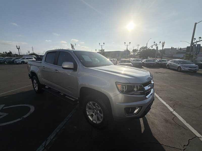 2017 Chevrolet Colorado Crew Cab LT - Photo 8 -