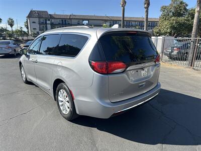 2017 Chrysler Pacifica Touring Plus   - Photo 6 - National City, CA 91950
