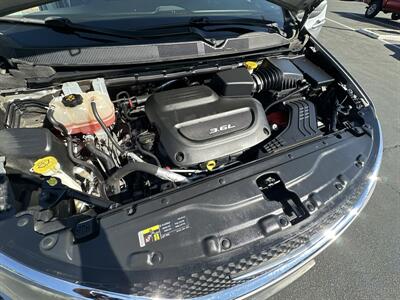 2017 Chrysler Pacifica Touring Plus   - Photo 14 - National City, CA 91950