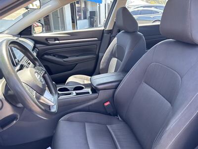 2021 Nissan Altima 2.5 SV   - Photo 10 - National City, CA 91950