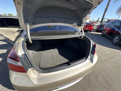 2017 Honda Accord LX - Photo 10 -