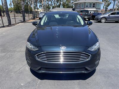 2020 Ford Fusion SE - Photo 8 -