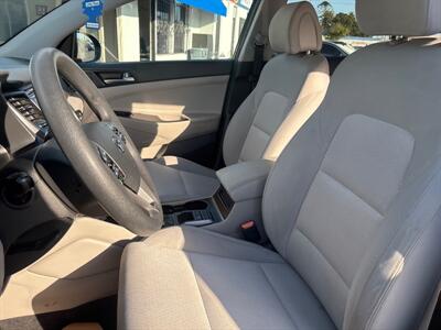2017 Hyundai TUCSON SE   - Photo 10 - National City, CA 91950