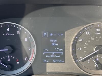 2017 Hyundai TUCSON SE   - Photo 8 - National City, CA 91950
