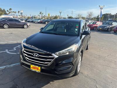 2017 Hyundai TUCSON SE   - Photo 1 - National City, CA 91950