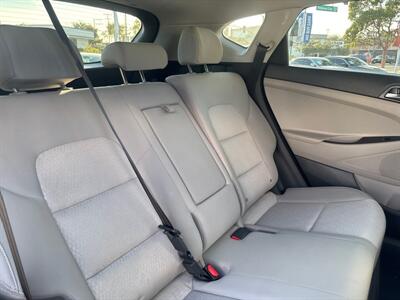 2017 Hyundai TUCSON SE   - Photo 13 - National City, CA 91950