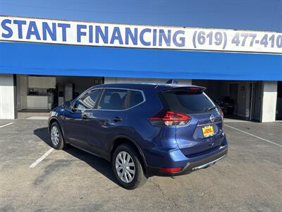 2018 Nissan Rogue S   - Photo 3 - National City, CA 91950