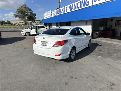 2015 Hyundai ACCENT GLS   - Photo 5 - National City, CA 91950