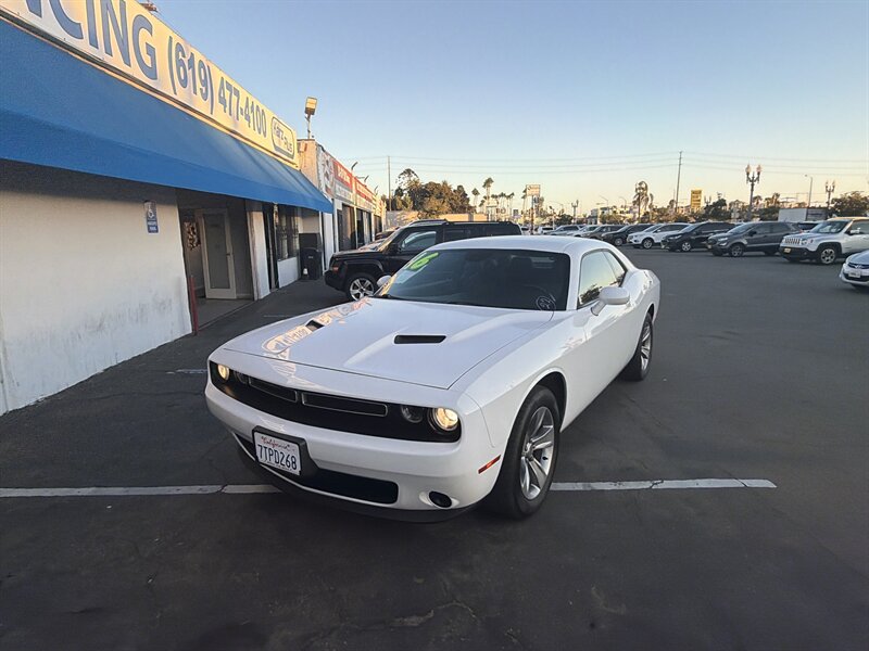 2016 Dodge Challenger SXT   - Photo 1 - National City, CA 91950