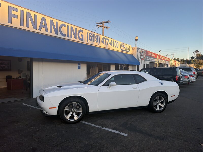 2016 Dodge Challenger SXT - Photo 2 - National City, CA 91950