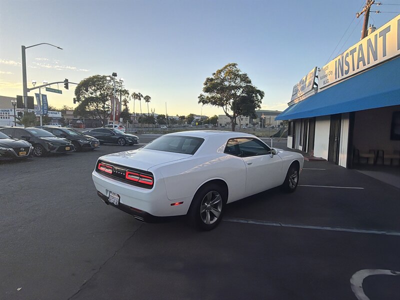 2016 Dodge Challenger SXT - Photo 5 - National City, CA 91950