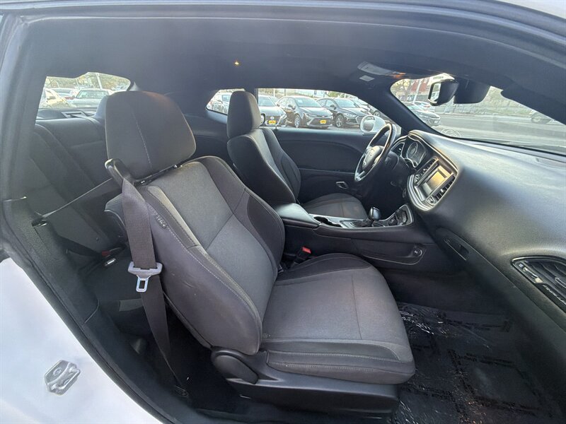 2016 Dodge Challenger SXT - Photo 12 - National City, CA 91950