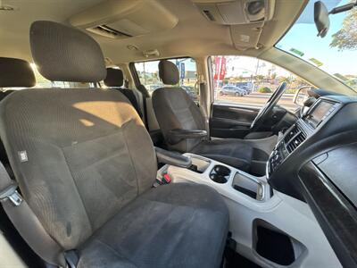2016 Dodge Grand Caravan SXT - Photo 13 -