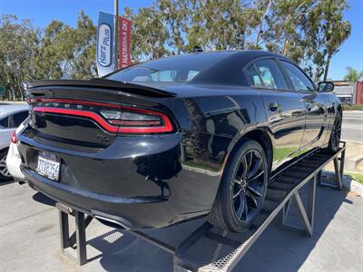 2016 Dodge Charger R/T - Photo 4 -